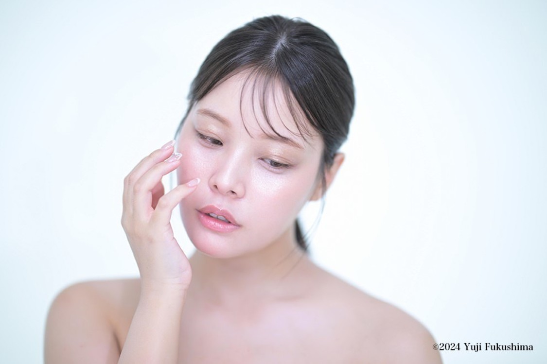 ＜八木奈々 × 福島裕二写真展＞