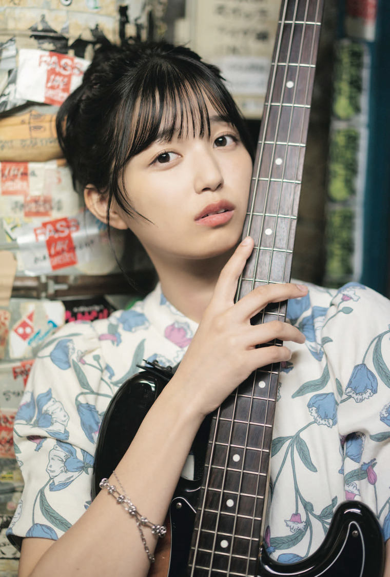 『B.L.T.2025年1月号』セブンネットショッピング購入特典ポストカード【五百城茉央（乃木坂46）】