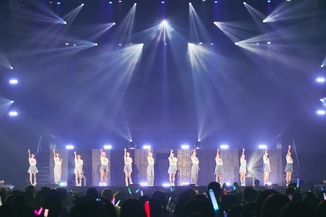 ＜≠ME 全国ツアー追加公演2024「修学旅行、同じ班がいいな。」＞幕張メッセ国際展示場 展示ホール（2024年11月23日／©️YOANI）