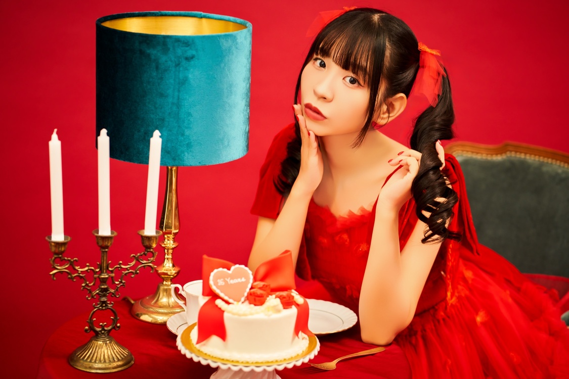 ©KADOKAWA／写真：梁瀬玉実 