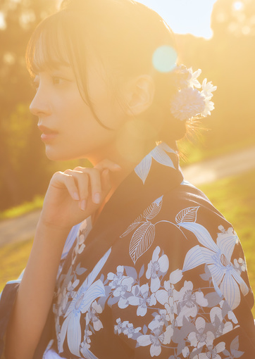 🍭 OCHA NORMA 斉藤円香、楽しいショットも満載の1st写真集完成