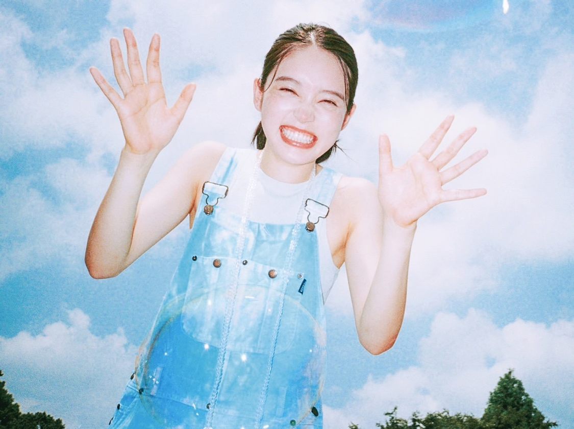 『髙石あかり 2025.1-2025.12 アートカレンダー「ito」』