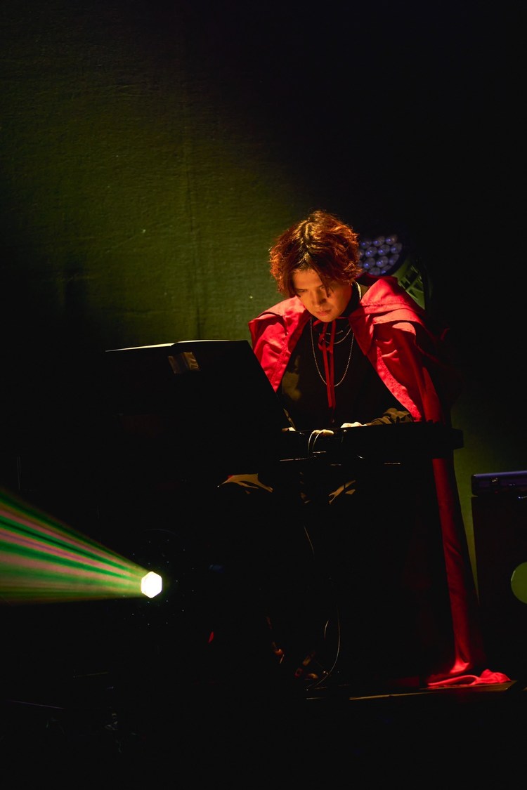 九州女子翼＜2nd one-man live“RED STYLE”＞キャナルシティ劇場（2024年12月1日）