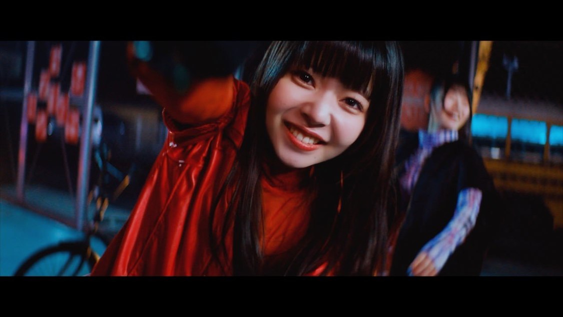 「I do love you!」MV（©OVERS）