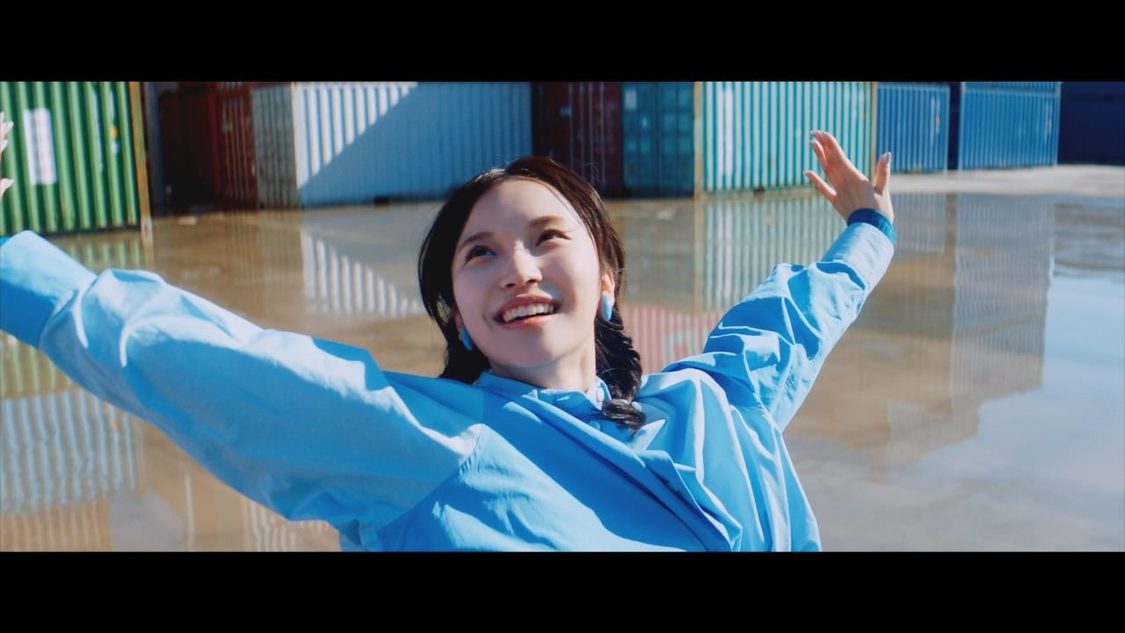 「I do love you!」MV（©OVERS）