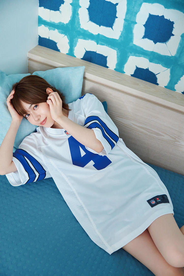 『伊達さゆり 日めくりカレンダー 2025』掲載カット（撮影：藤原宏）