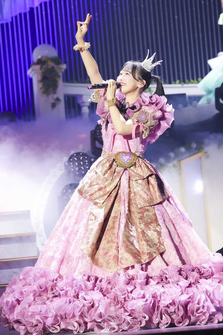 ＜FRUITS ZIPPER JAPAN TOUR 2024 - AUTUMN - THE STORY OF SEVEN COLORS＞東京ガーデンシアター（2024年12月16日）