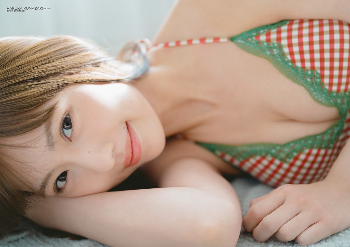 『BUBKA』2月号ポスター裏