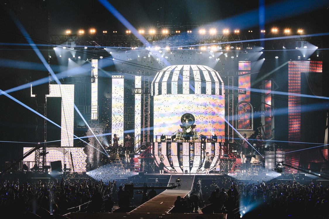 新しい学校のリーダーズ＜Nippon Calling Tour 2024＞国立代々木第一体育館（2024年12月22日／撮影：マッサン）