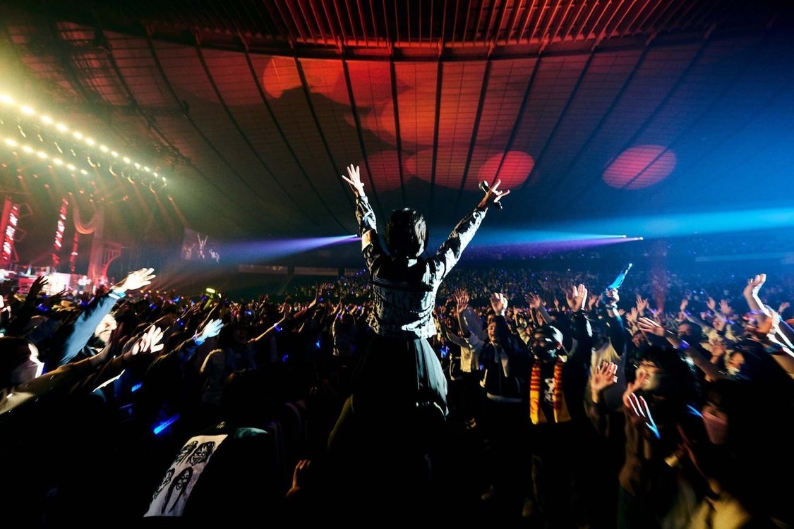 新しい学校のリーダーズ＜Nippon Calling Tour 2024＞国立代々木第一体育館（2024年12月22日／撮影：usamiryo）