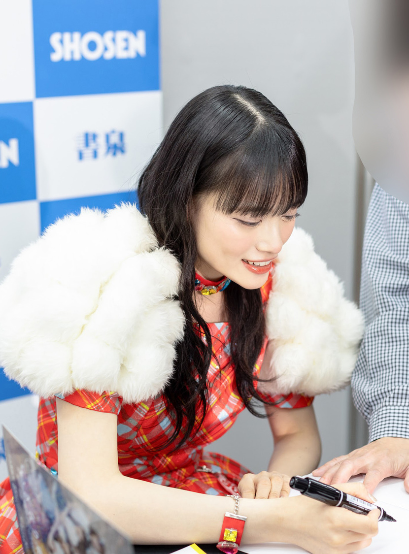 ＜『IDOL AND READ 高田メタルSpecial！』発売記念イベント＞書泉ブックタワー（2024年12月13日）