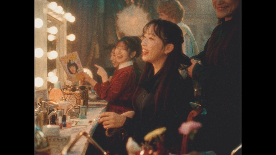 AKB48「なんてったってアイドル」MV（ⒸAKB48）