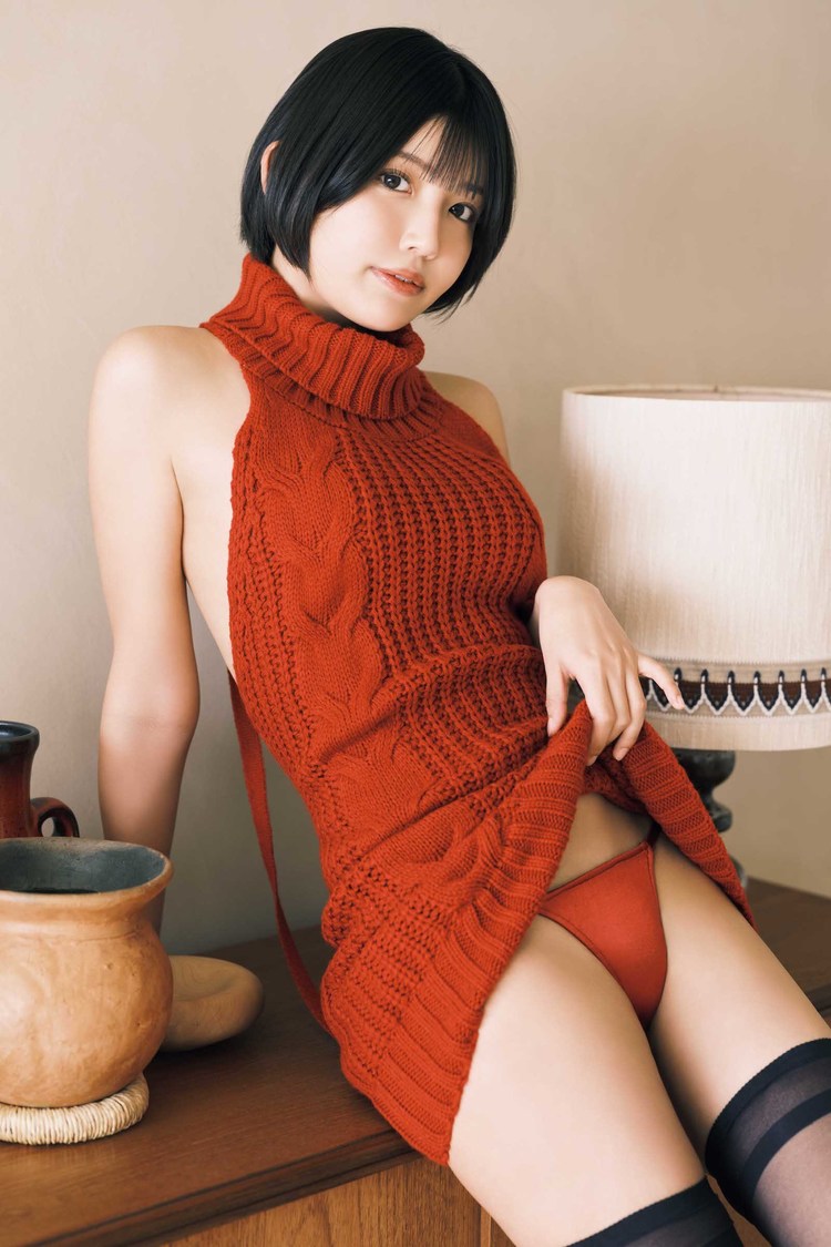 南あみ『ヤングアニマルWeb』（撮影：フジシロタカノリ）