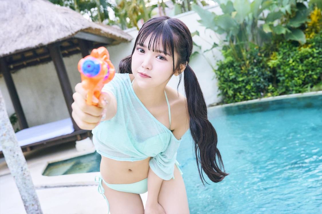 『Jams Collection 津代美月 1st写真集 24の秘密』イベント特典カット（(C)KADOKAWA (C) UP DANCE ENTERTAINMENT PHOTO/ You Ishii）