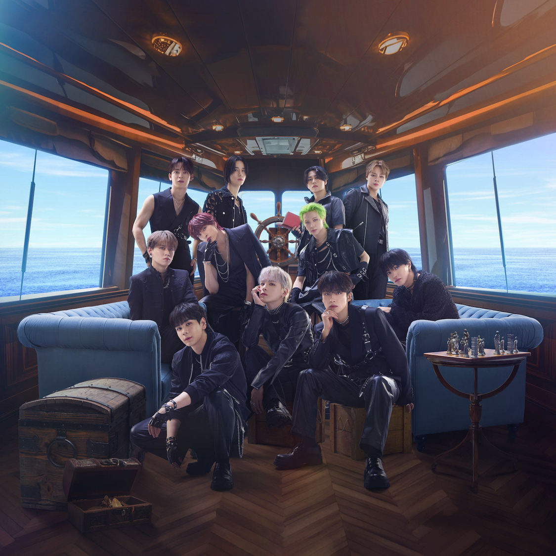 JO1（©LAPONE ENTERTAINMENT ©LAPONE GIRLS）