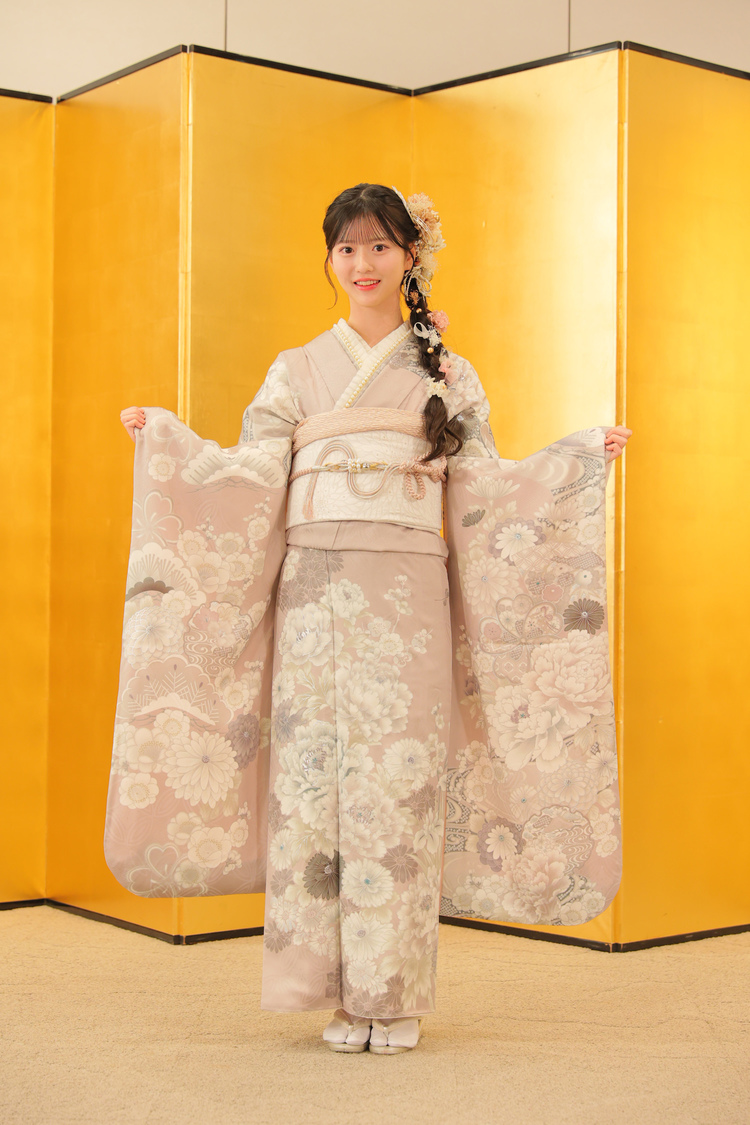 八木愛月（ⒸAKB48）