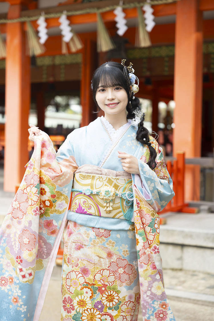 森﨑冴彩（HKT48）＜二十歳のつどい＞住吉神社（2025年1月13日／©Mercury）