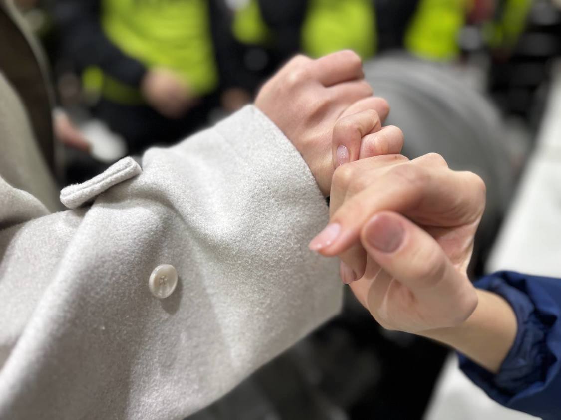 ＜STU48　11thシングル「地平線を見ているか？」発売日当日リリースイベント＞広島駅南口地下広場（2025年1月15日／©️STU/KING RECORDS）