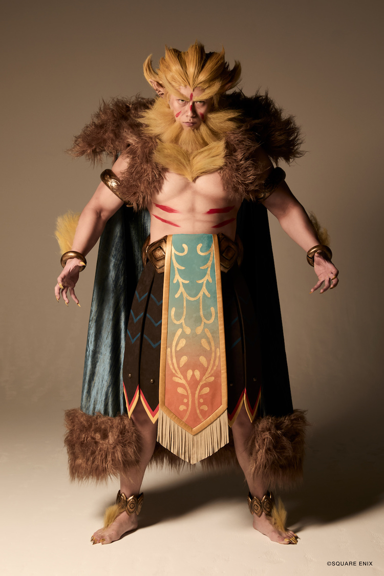 獣人王：桜庭大翔（© SQUARE ENIX）