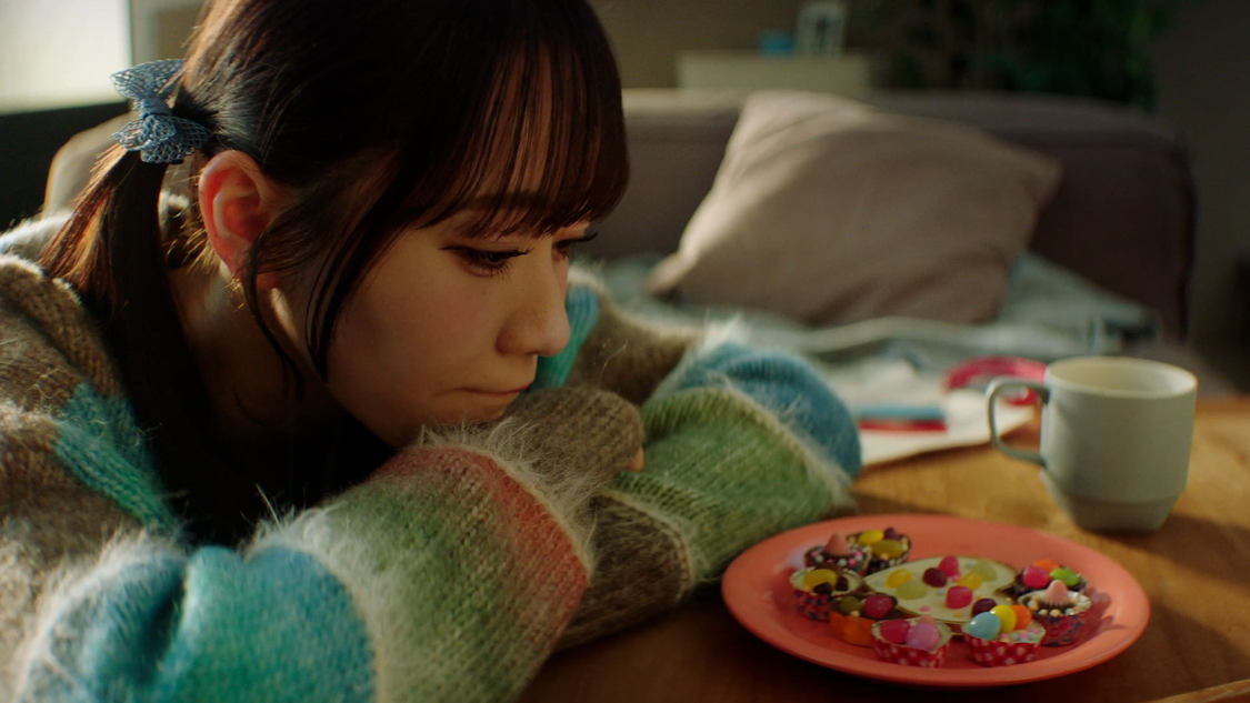 新TV-CM「meiji♡FRUITS ZIPPERの手作りバレンタイン〜楽しい時間を手作りしよう〜」