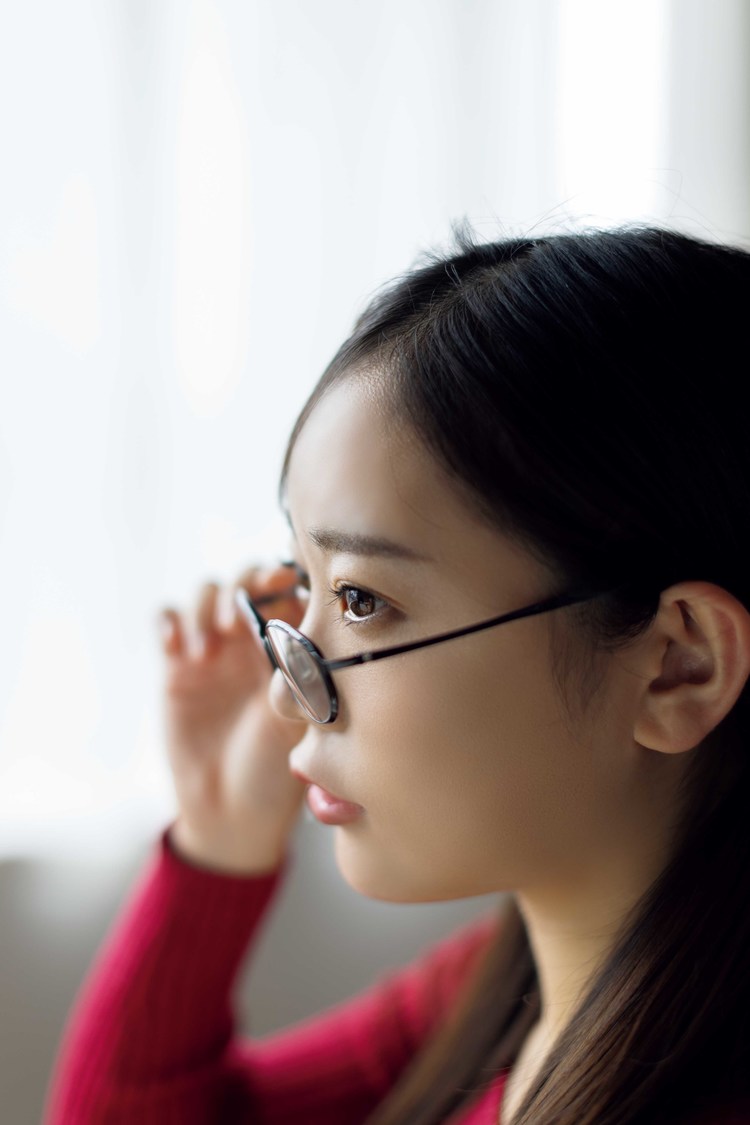 佐野なぎさ『ヤングアニマルWeb』（撮影：西條彰仁）