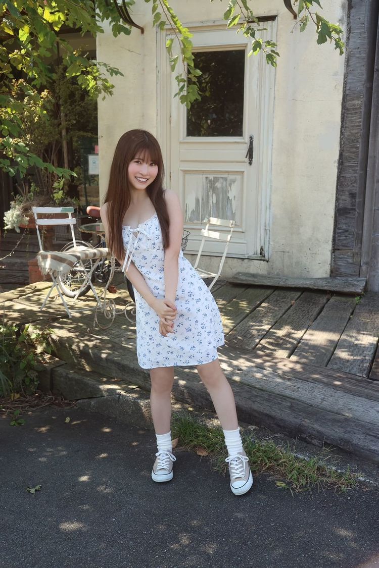 小鳥遊るい（#ババババンビ）『FRIDAY』アザーカット（(C)撮影：田口 まき／FRIDAY）