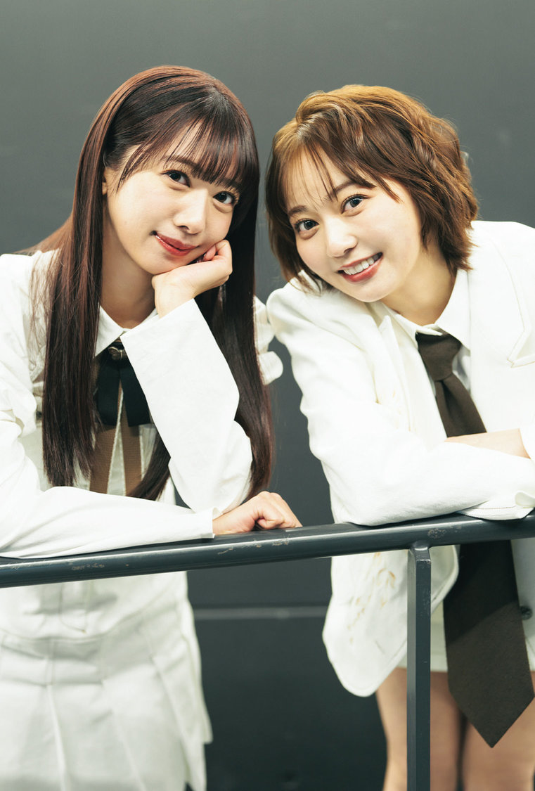 『B.L.T.2025年4月号増刊　私立恵比寿中学特別版』ローソンエンタテインメント購入特典ポストカード【真山りか＆安本彩花】