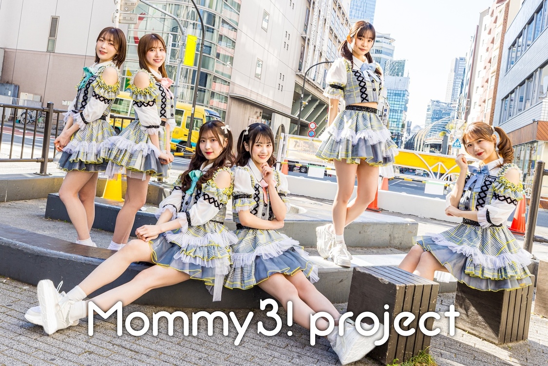 左より、原明日香、秋元悠里、今丘葉月、延松舞佳、作島藍、佐々木ひまわり