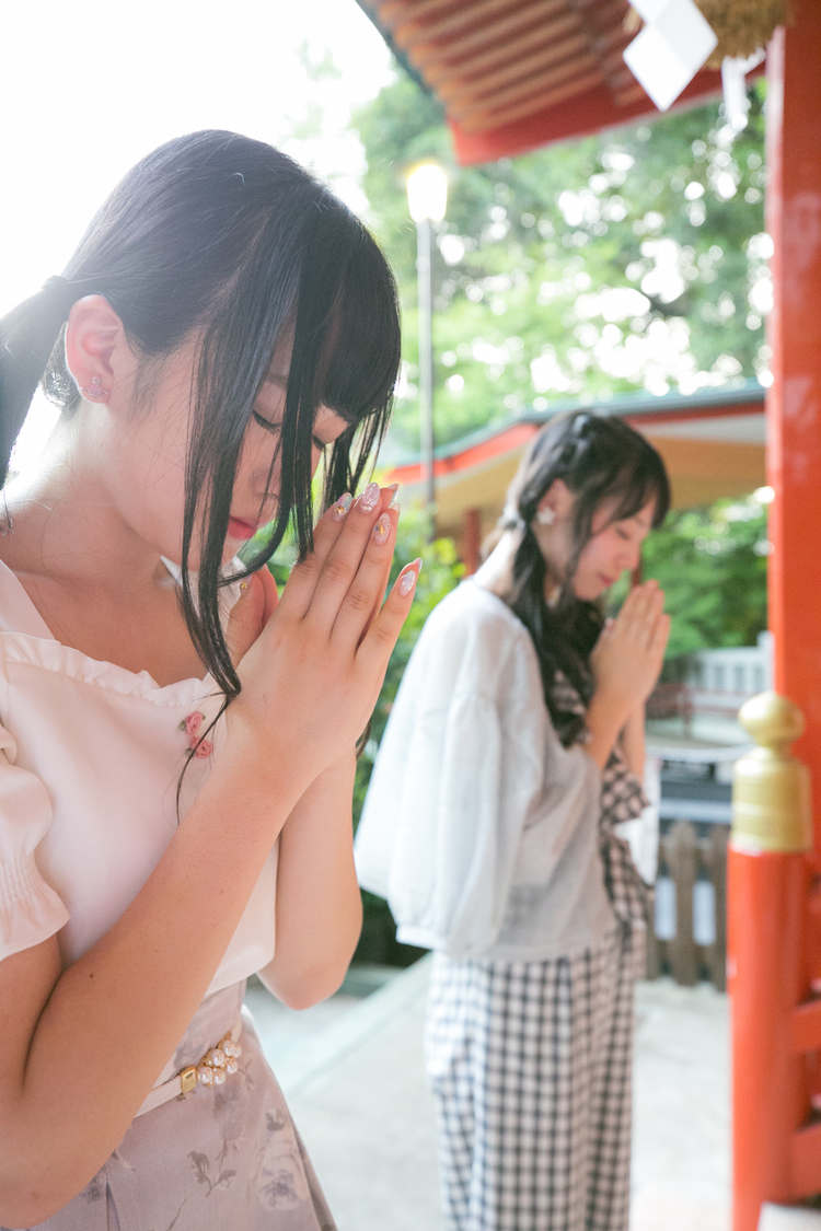 Pop'n'Roll副編集長 茉井良菜と宇佐美幸乃（Luce Twinkle Wink☆）