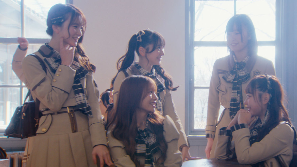 AKB48「まさかのConfession」MV（ⒸAKB48）
