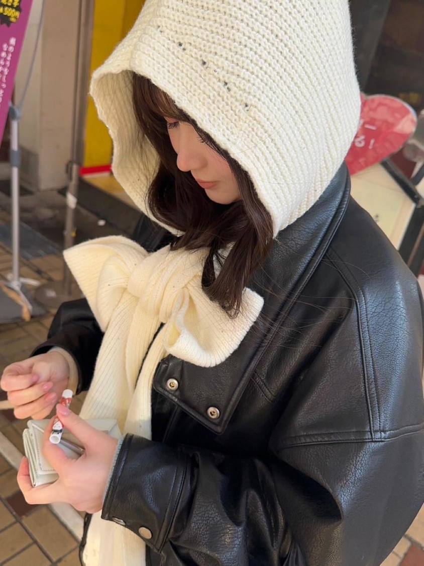 季節はずれになっちゃったけど、どうしても載せたいので許してください。可愛いマフラー！