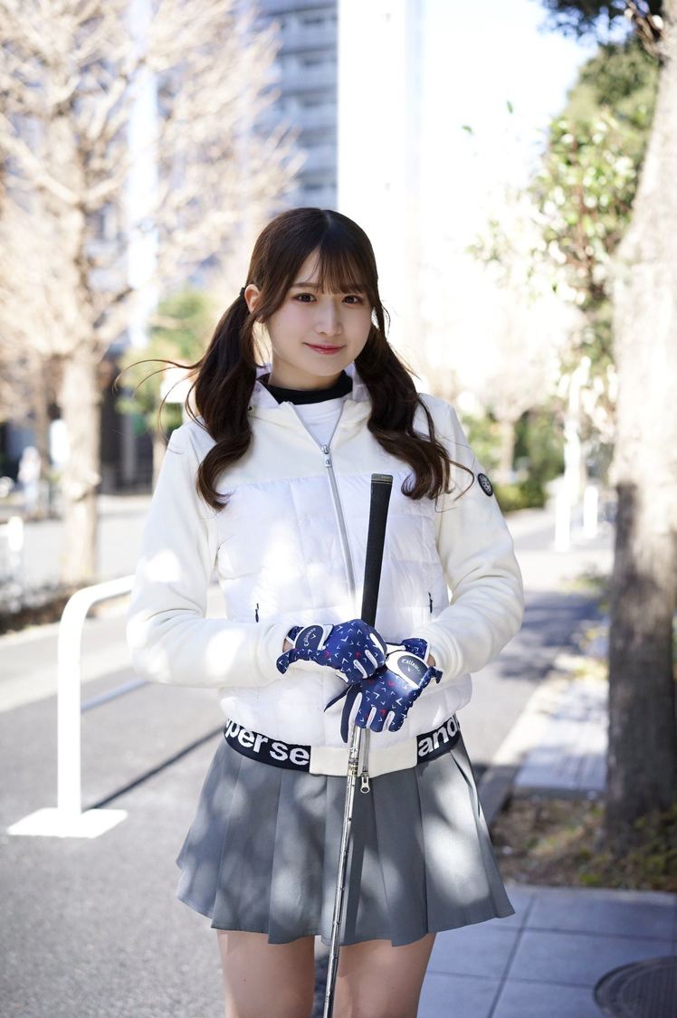 貝賀琴莉（#よーよーよー）