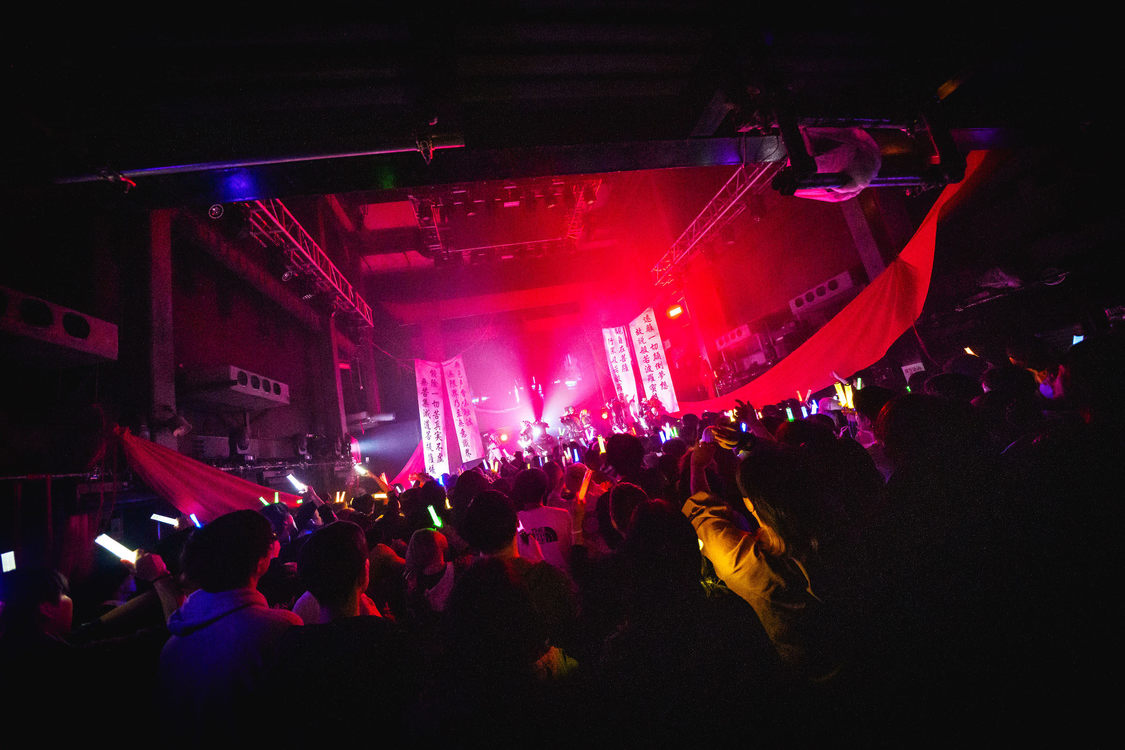 マザリ＜東名阪呪礼ツアー『白装束ト藁人形』＞WOMBLIVE（2025年3月10日）