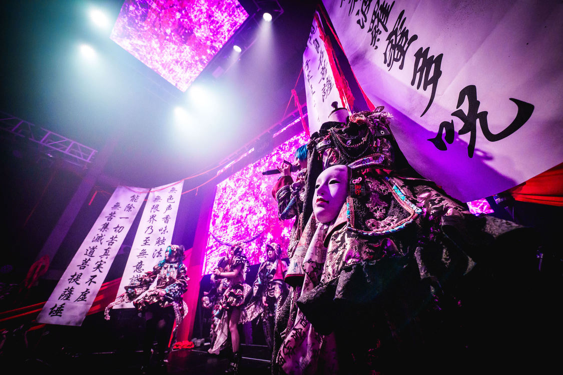 マザリ＜東名阪呪礼ツアー『白装束ト藁人形』＞WOMBLIVE（2025年3月10日）