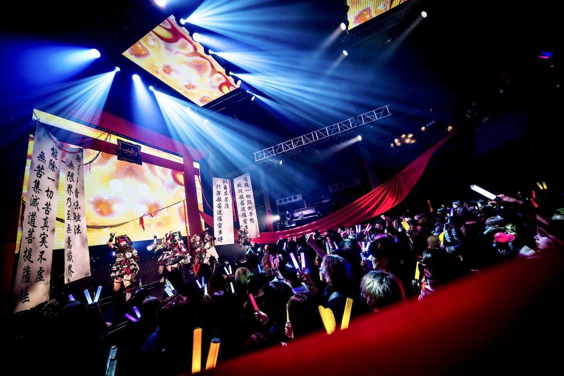 マザリ＜東名阪呪礼ツアー『白装束ト藁人形』＞WOMBLIVE（2025年3月10日）