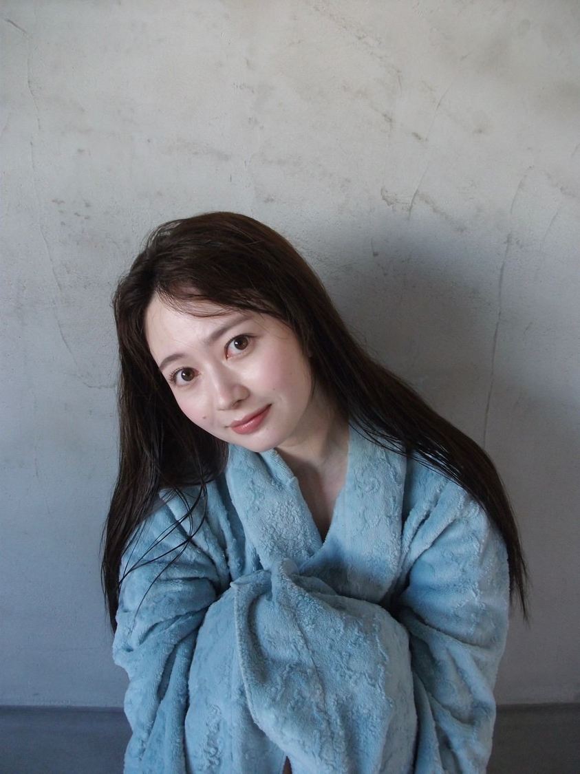 デジタル写真集が発売中です！　チェックしてね！