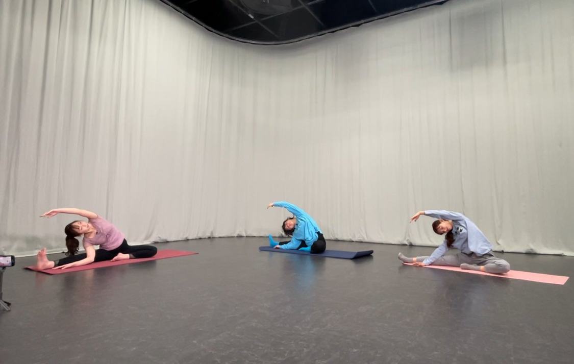 『あかまヨガスマイル〜全国自撮り旅〜』