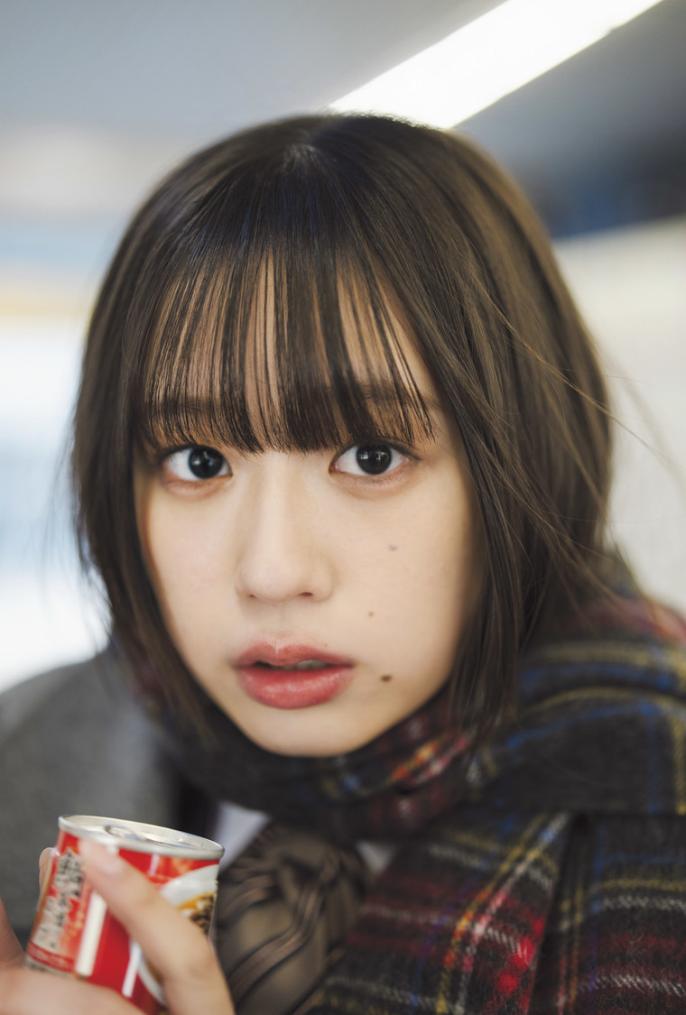 『B.L.T.graduation2025中学・高校卒業』ローソンエンタテインメント購入特典ポストカード【小久保柚乃（私立恵比寿中学）】