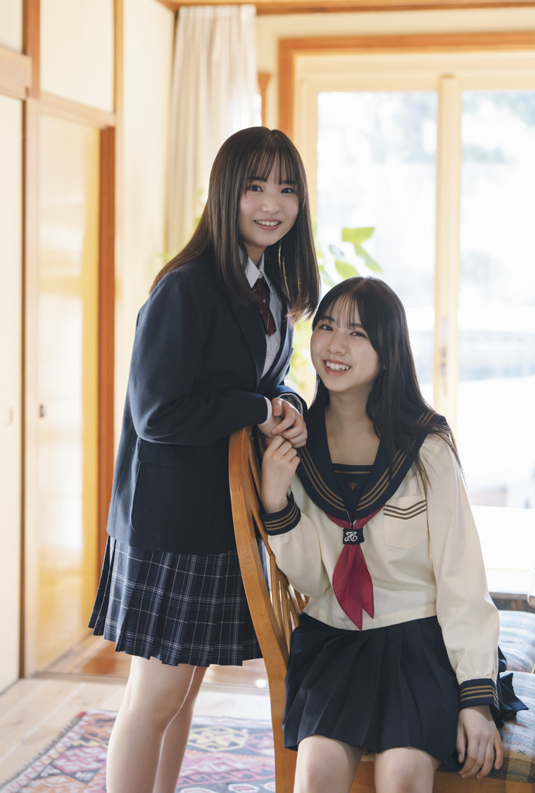 『B.L.T.graduation2025中学・高校卒業』セブンネットショッピング購入特典ポストカード【安納蒼衣＆工藤唯愛（僕が見たか