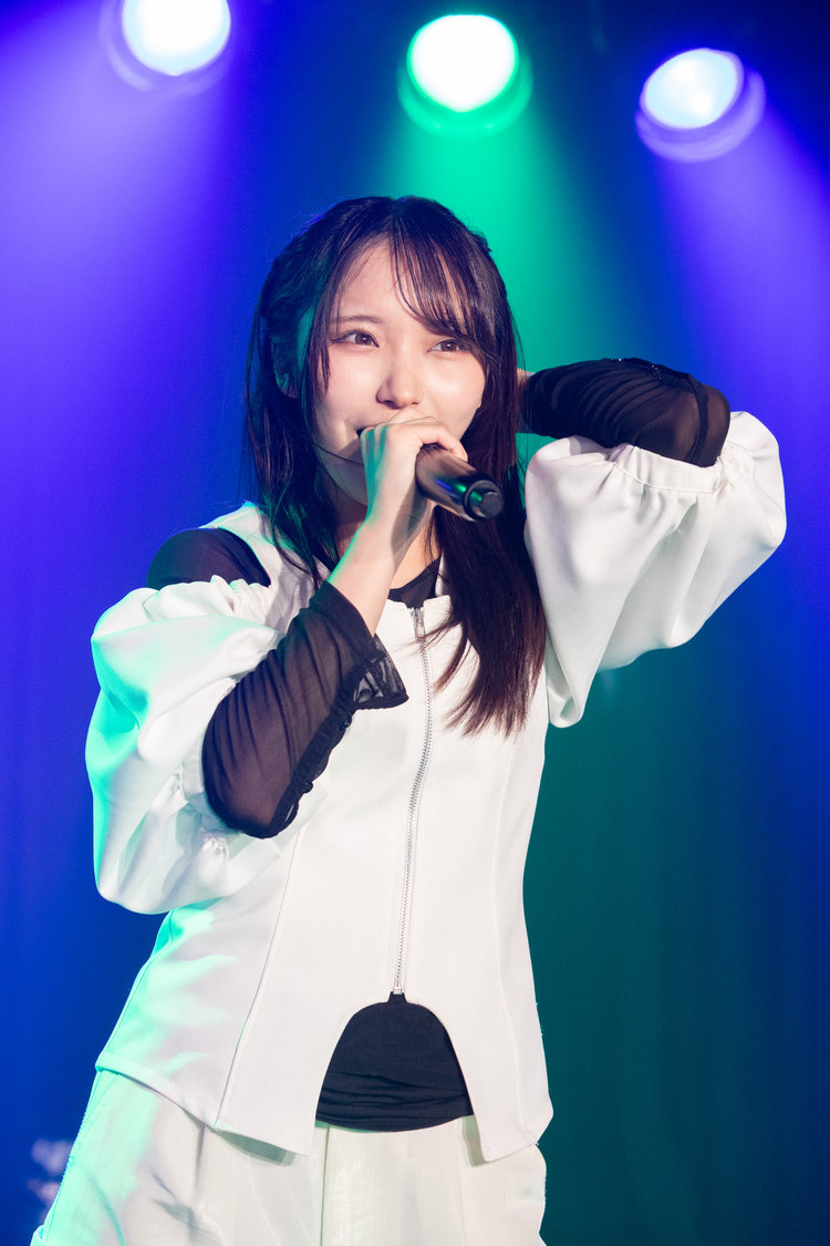 ＜ホワイトスコーピオンBASE Live＞#1｜YOANI Live Station（2025年3月28日／©OVERSE）