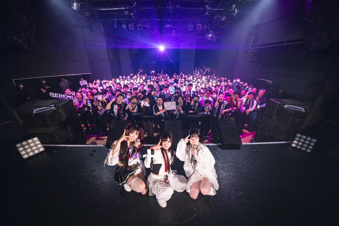 Bellemule＜Bellemule Oneman Live『Sparkle』＞代官山UNIT（2025年4月6日／©HIKE Inc.　撮影：SHUN ITABA）