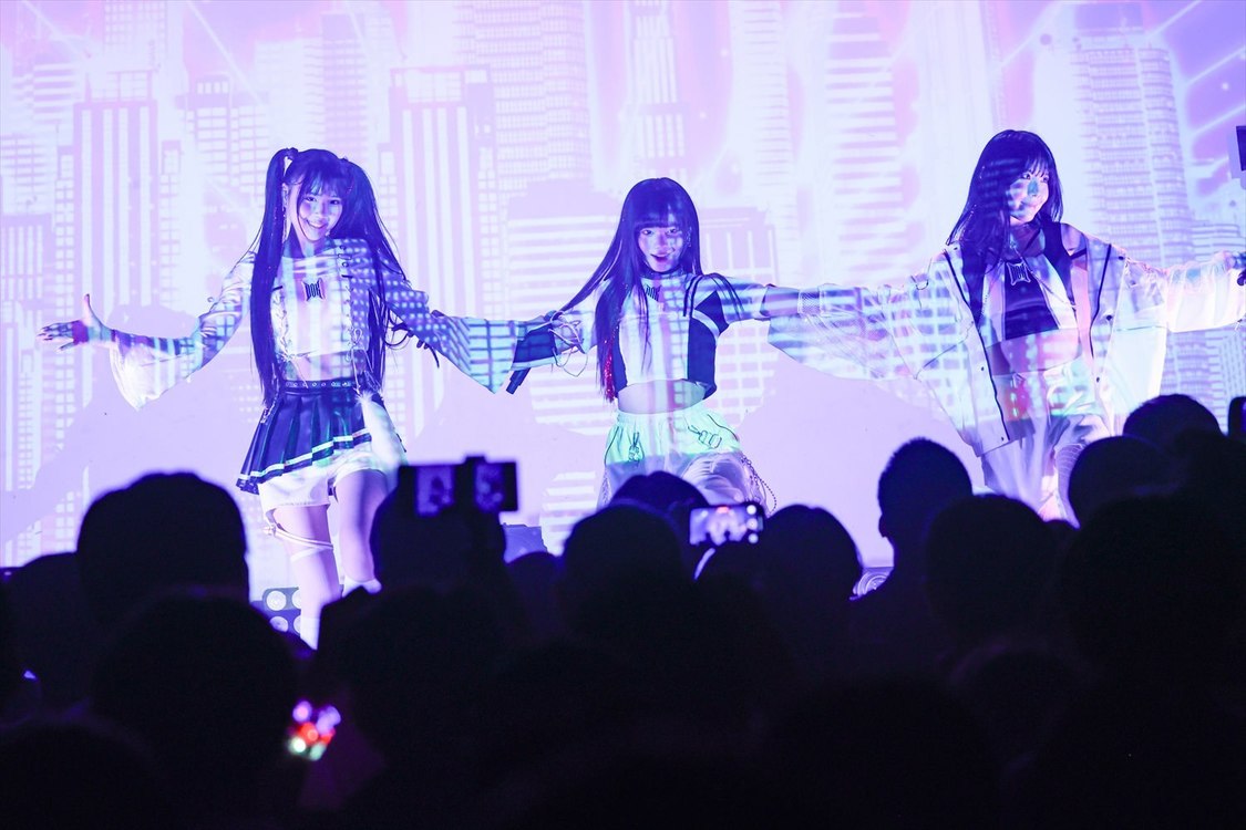 Bellemule＜Bellemule Oneman Live『Sparkle』＞代官山UNIT（2025年4月6日／©HIKE Inc.　撮影：SHUN ITABA）