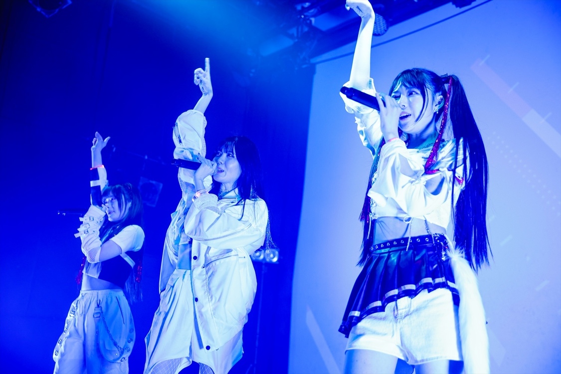 Bellemule＜Bellemule Oneman Live『Sparkle』＞代官山UNIT（2025年4月6日／©HIKE Inc.　撮影：SHUN ITABA）