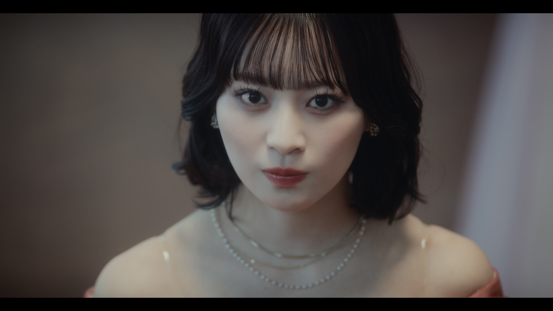 「モブノデレラ」MV（©YOANI／KING RECORDS）