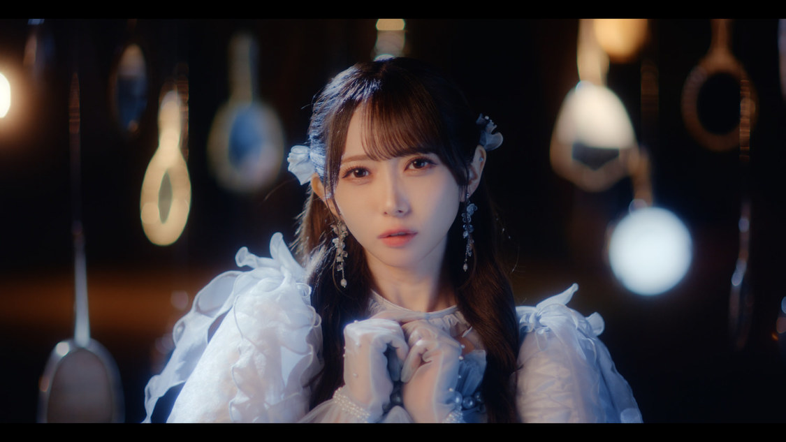 「モブノデレラ」MV（©YOANI／KING RECORDS）