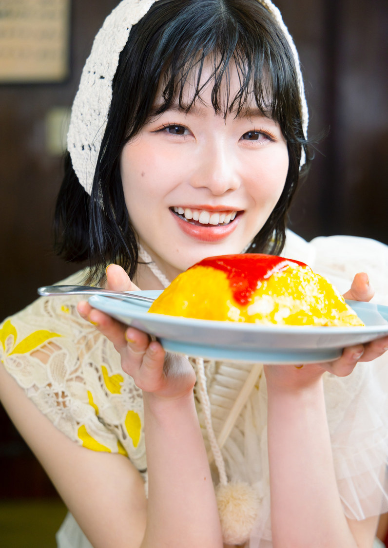 『浅井七海 1st写真集 ナナミイロ』（(C)KADOKAWA (C)Asai Nanami 2025 PHOTO/あべあさみ）