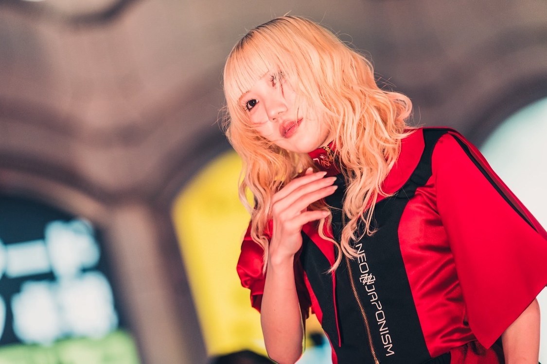 ＜NEO JAPONISM新体制お披露目ライブ＞新宿シネシティ広場特設ステージ（2025年4月22日）