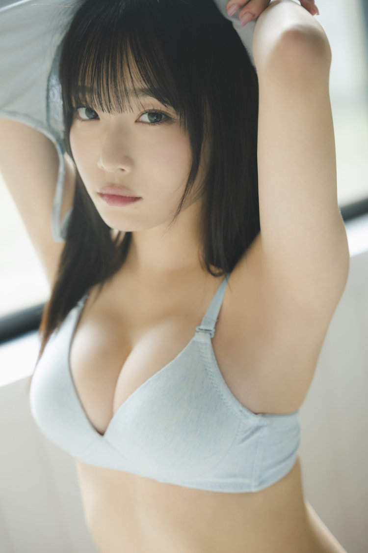 岸みゆ（#ババババンビ）『週刊プレイボーイ No.18』アザーカット（撮影：カノウリョウマ）