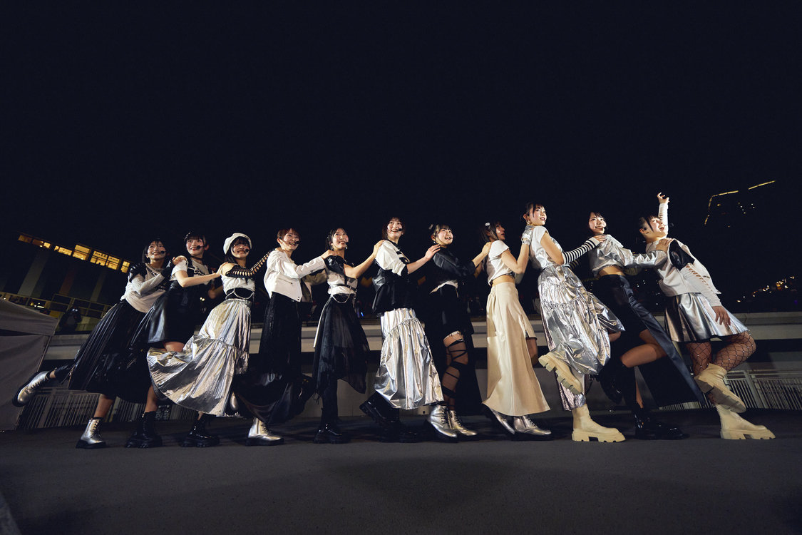 ＜WHITE SCORPION 7thデジタルシングル「Beach opening」リリースイベント＞ららぽーと豊洲 シーサイドデッキ メインステージ（2025年4月23日）