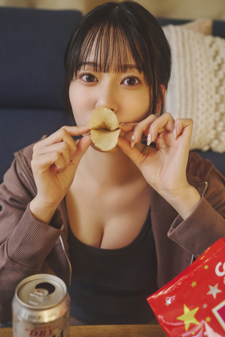 千星真穂　サイン入り写真パネル 未開封】千星真穂(#ババババンビ) BLT サイン入り写真パネル